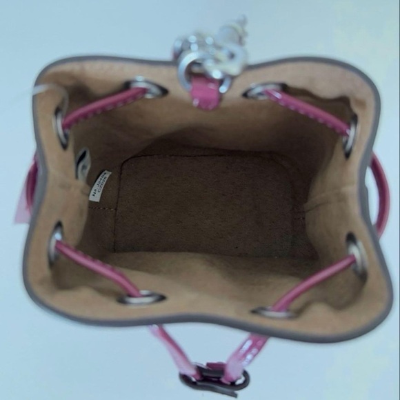 ✨ Coach Mini Bucket Bag Patent Leather in Berry – Chain Crossbody NWT - Picture 7 of 8